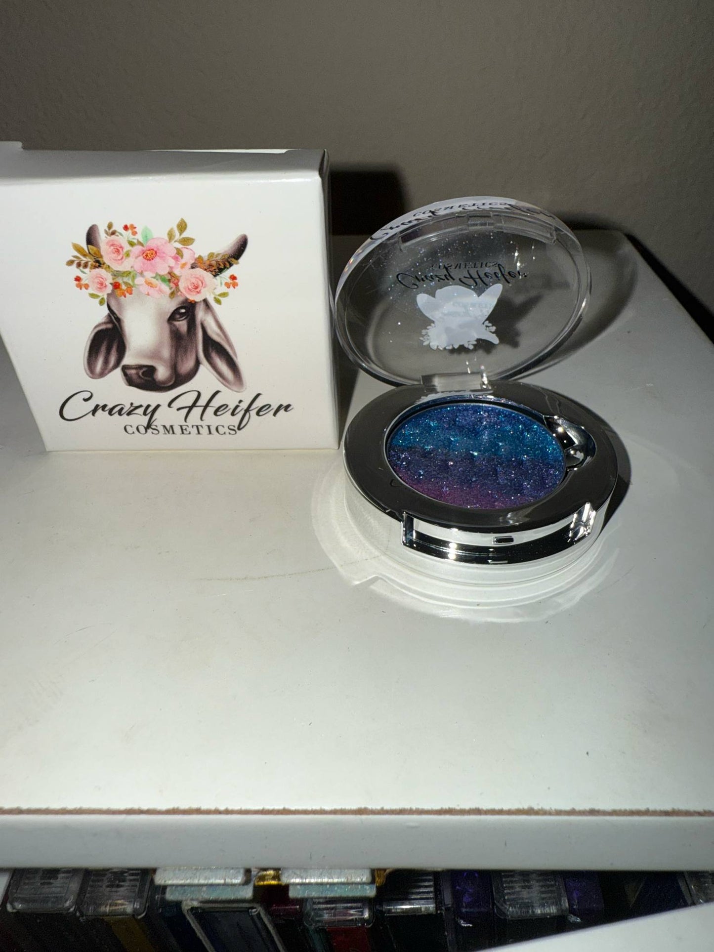 Rainbow mulitchrome eyeshadow