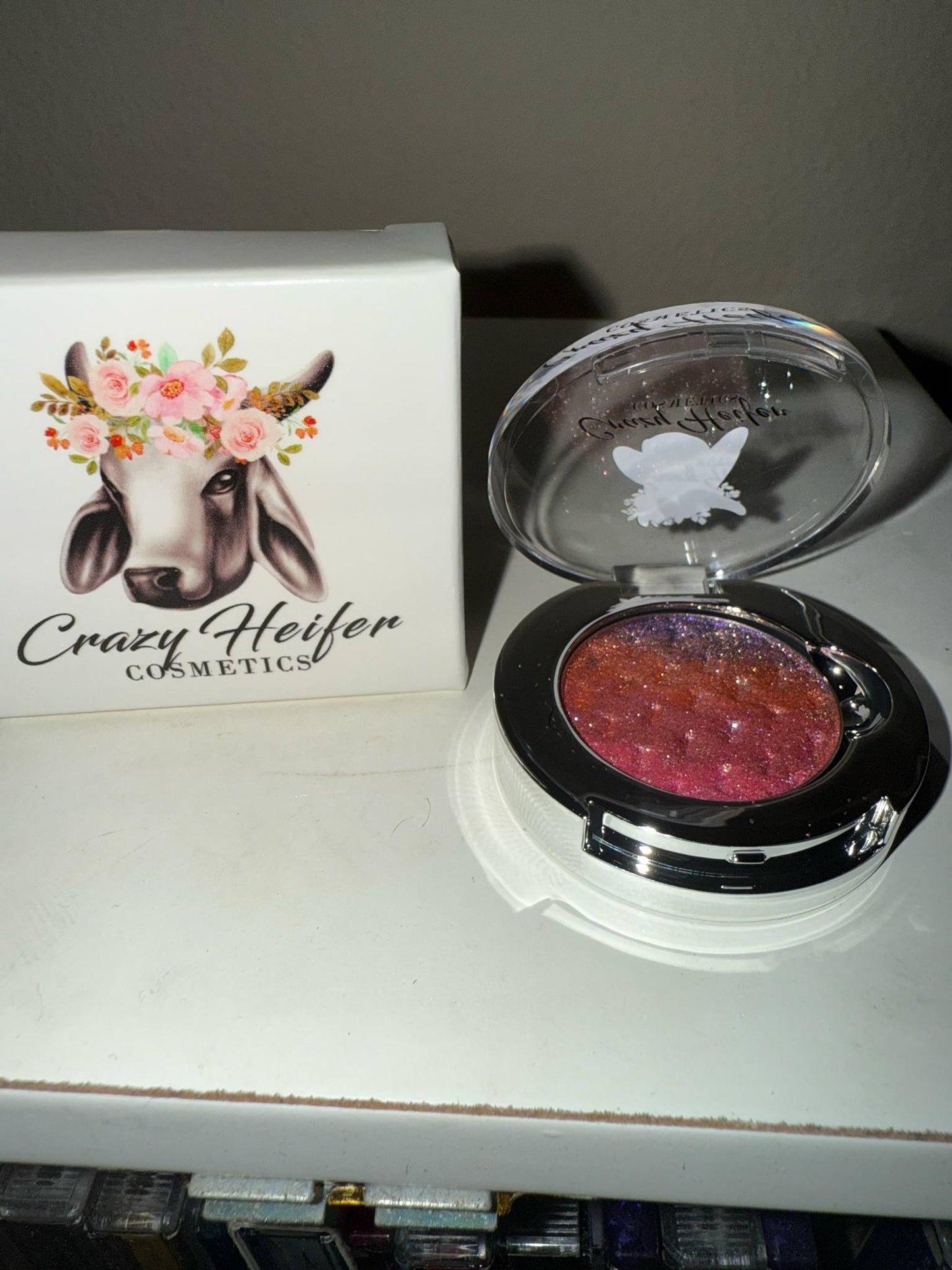 Rainbow mulitchrome eyeshadow